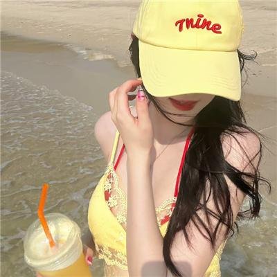 女猫